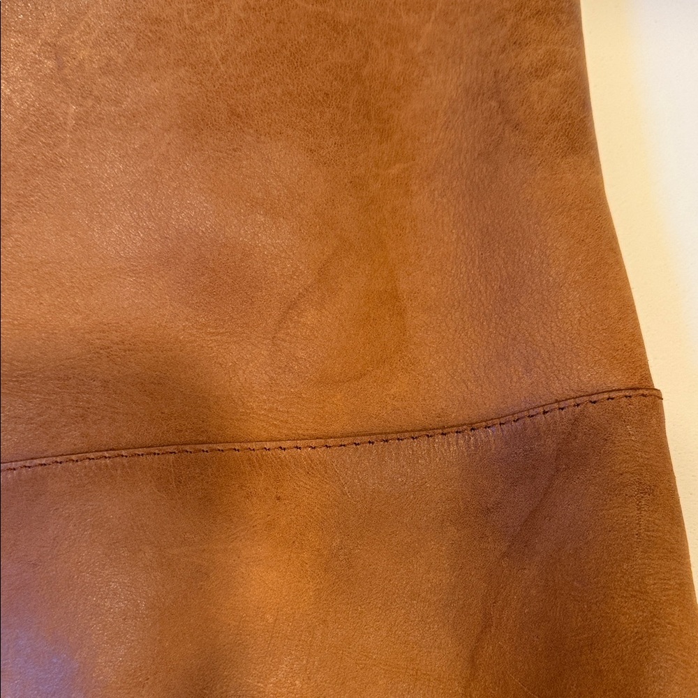 Tan Leather Tote Bag - Picture 5 of 10